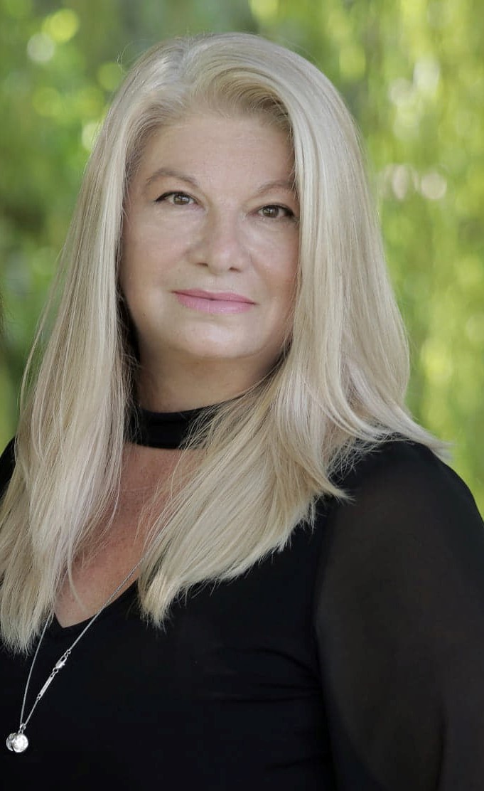 Gillian Ragan — Real Estate Agent